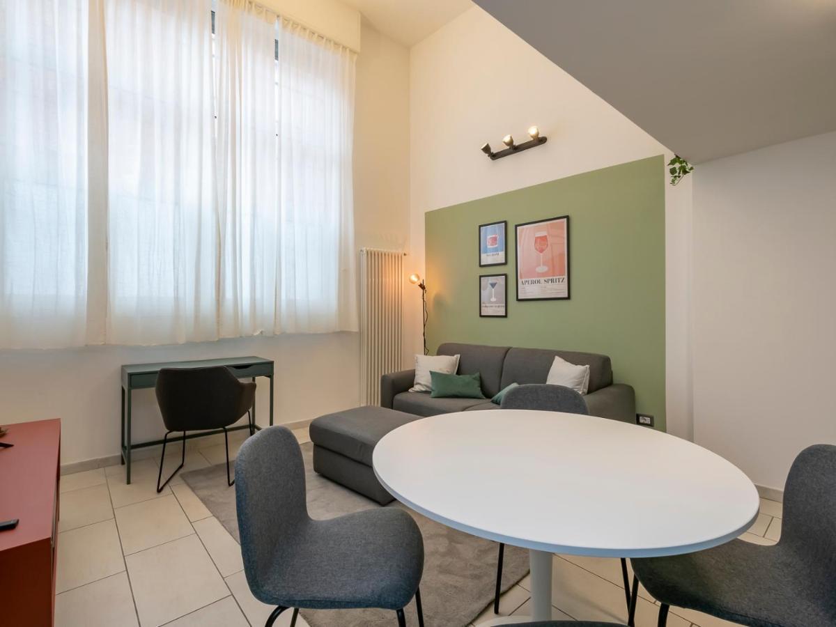 Ihost Apartment - Romilli 17A Milano Eksteriør bilde